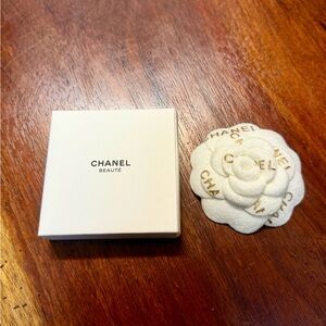 Chanel Cloth Camellia Flower Brooch Pendant Decor